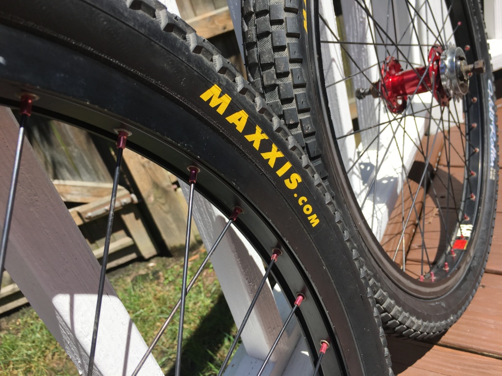 BMXmuseum.com For Sale / Maxxis HolyRoller 24