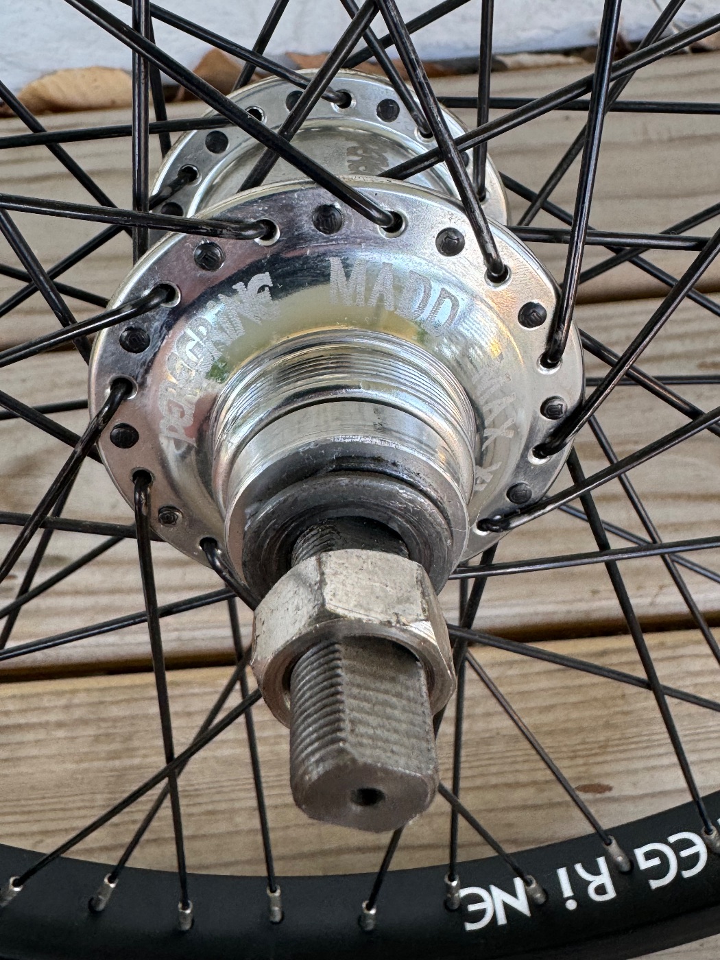 BMXmuseum.com For Sale / PEREGRINE HP 48 RIMS SEALED HUBS 20x1.75